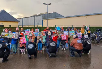 Les motards de l'Oise avec les enfants de la MECS Béthanie